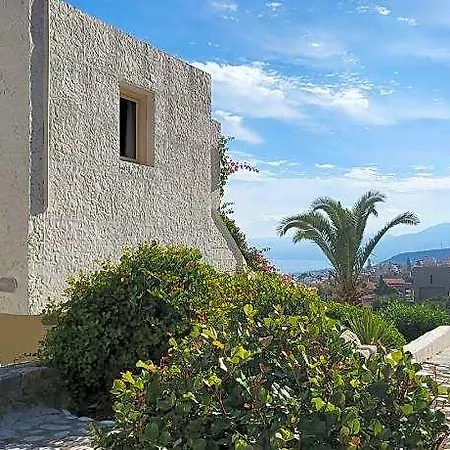Korifi Piskopiano Apartment *