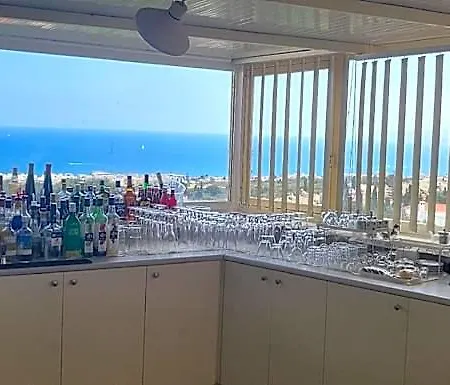 Apartment Korifi Piskopiano